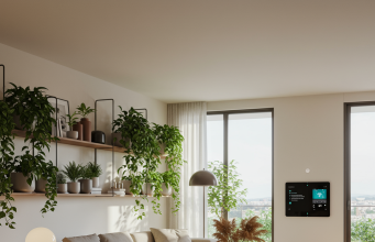 Personalizing Modern Living: Modular Design, Biophilic Comfort, and AI-Enhanced Homes Modern Living